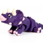 Mazais dinozaurs - mantiņa